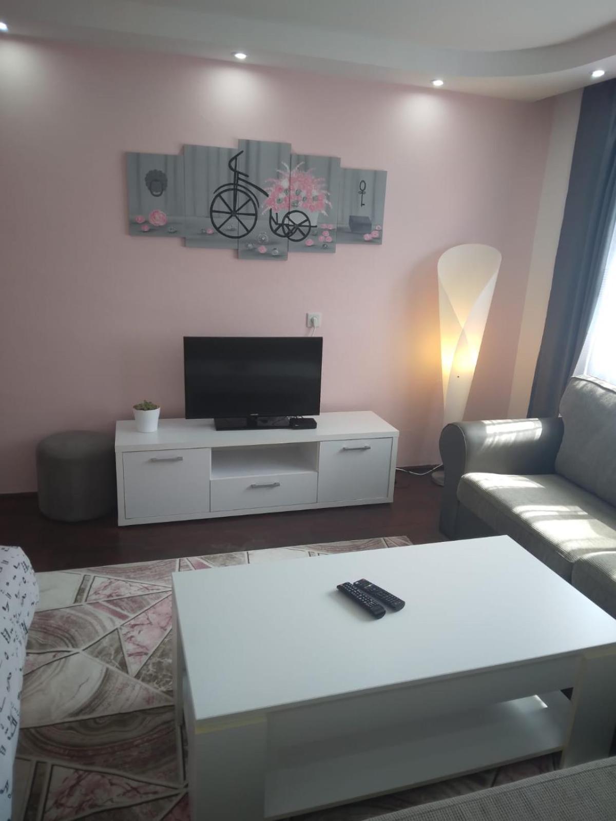 Apartment Sanja SJJ Buitenkant foto
